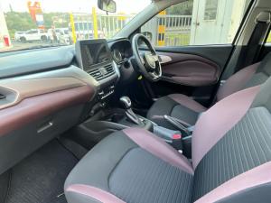 Toyota Starlet Cross 1.5 XS auto - Image 7