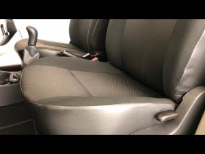 Nissan NP200 1.6i safety pack (aircon) - Image 12