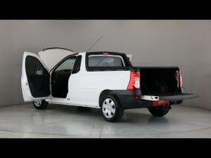 Nissan NP200 1.6i safety pack (aircon) - Image 25