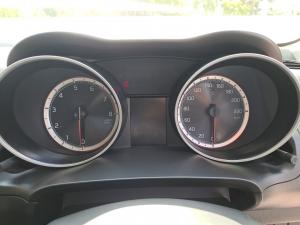 Suzuki Swift 1.2 GLX auto - Image 10