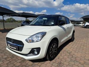Suzuki Swift 1.2 GLX auto - Image 20