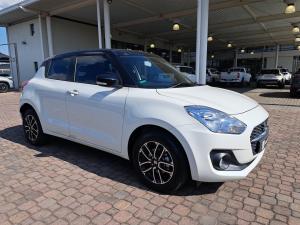 Suzuki Swift 1.2 GLX auto - Image 1