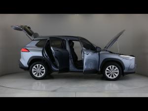 Toyota Corolla Cross 1.8 XS - Image 10