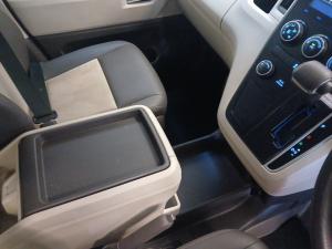 Toyota Quantum 2.8 SLWB bus 14-seater GL auto - Image 12