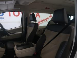 Toyota Quantum 2.8 SLWB bus 14-seater GL auto - Image 20