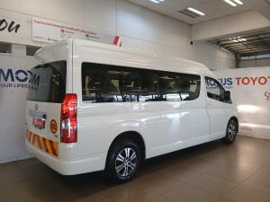 Toyota Quantum 2.8 SLWB bus 14-seater GL auto - Image 2