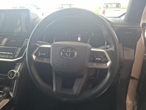 Toyota Land Cruiser 300 3.3D GX-R - Image 8