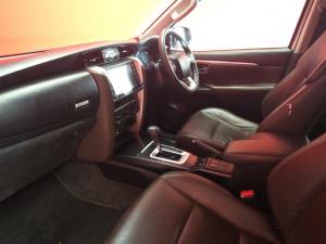 Toyota Fortuner 2.4GD-6 Raised Body automatic - Image 7
