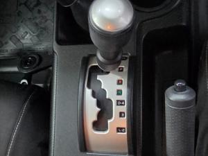 Toyota FJ Cruiser 4.0 V6 - Image 10