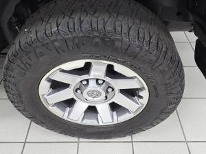 Toyota FJ Cruiser 4.0 V6 - Image 13