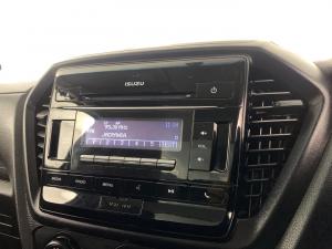 Isuzu D-MAX 1.9 Ddi HR L S/C - Image 9