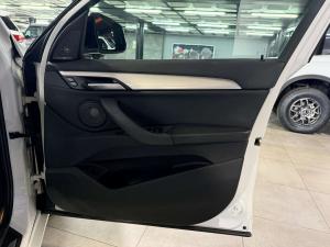 BMW X1 SDRIVE18D automatic - Image 11