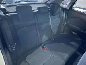 Toyota Starlet 1.5 Xs automatic - Image 13