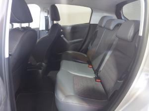 Peugeot 208 1.2 Allure - Image 7