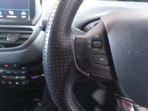 Peugeot 208 1.2 Allure - Image 9