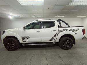 Nissan Navara 2.3D double cab 4x4 LE auto - Image 2