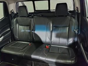 Nissan Navara 2.3D double cab 4x4 LE auto - Image 5