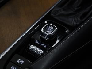 Volvo S90 D5 AWD Inscription - Image 13