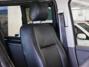 Volkswagen Transporter 2.0BiTDI crew bus LWB 4Motion 8-seater - Image 16