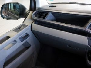 Volkswagen Transporter 2.0BiTDI crew bus LWB 4Motion 8-seater - Image 17