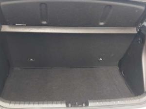 Hyundai i20 1.4 Motion auto - Image 13