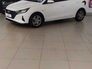Hyundai i20 1.4 Motion auto - Image 1