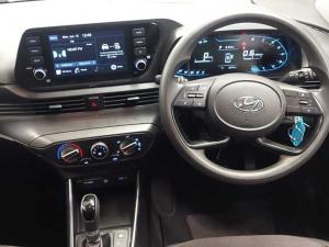 Hyundai i20 1.4 Motion auto - Image 9
