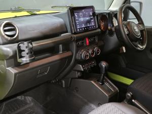 Suzuki Jimny 1.5 GLX AllGrip 5-door auto - Image 21