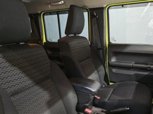 Suzuki Jimny 1.5 GLX AllGrip 5-door auto - Image 9