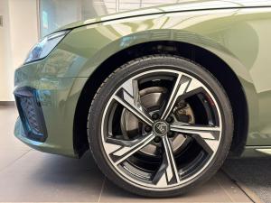 Audi A4 35TFSI Black Edition - Image 9
