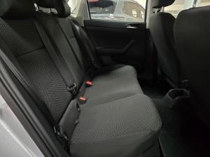 Volkswagen Polo hatch 1.0TSI - Image 7