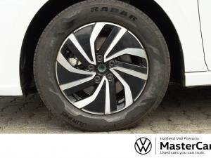 Volkswagen Polo hatch 1.0TSI Life auto - Image 6