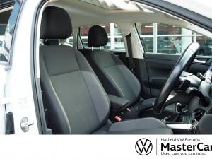 Volkswagen Polo hatch 1.0TSI Life auto - Image 8