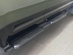 Land Rover Defender 110 D350 X-Dynamic HSE - Image 19