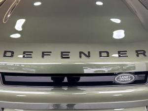 Land Rover Defender 110 D350 X-Dynamic HSE - Image 30