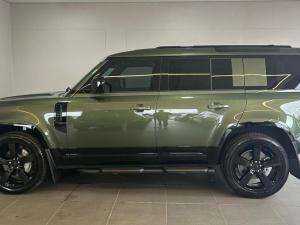Land Rover Defender 110 D350 X-Dynamic HSE - Image 4