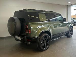 Land Rover Defender 110 D350 X-Dynamic HSE - Image 7