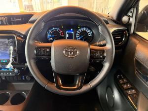 Toyota Hilux 2.8GD-6 double cab Legend auto - Image 13