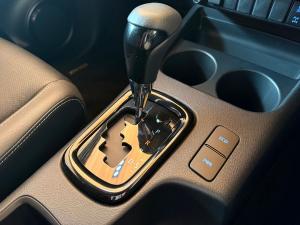 Toyota Hilux 2.8GD-6 double cab Legend auto - Image 18