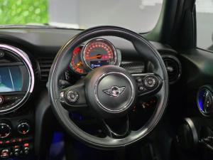 MINI Hatch Cooper Hatch 5-door - Image 10
