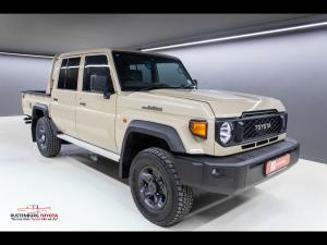 Toyota Land Cruiser 79 2.8GD-6 double cab auto - Image 1