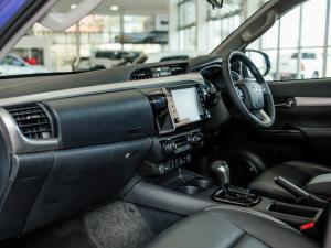 Toyota Hilux 2.8GD-6 double cab 4x4 Raider auto - Image 7