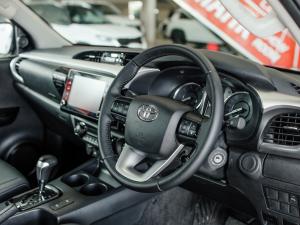 Toyota Hilux 2.8GD-6 double cab 4x4 Raider auto - Image 8