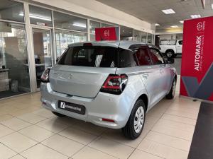 Suzuki Swift 1.2 GL - Image 2
