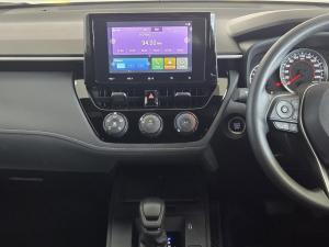 Toyota Corolla Cross 1.8 Xi - Image 14