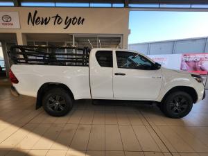 Toyota Hilux 2.4GD-6 Xtra cab Raider auto - Image 3