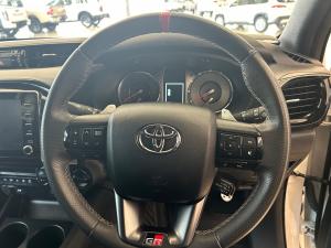 Toyota Hilux 2.8GD-6 double cab 4x4 GR-Sport - Image 8