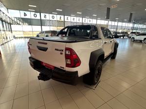 Toyota Hilux 2.8GD-6 double cab 4x4 GR-Sport - Image 2