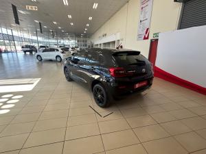 Toyota Starlet 1.5 XS auto - Image 15