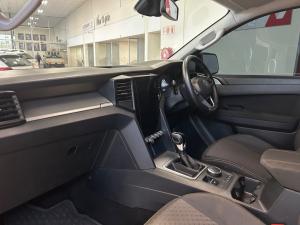Volkswagen Amarok 2.0TDI double cab Life 4Motion auto - Image 7
